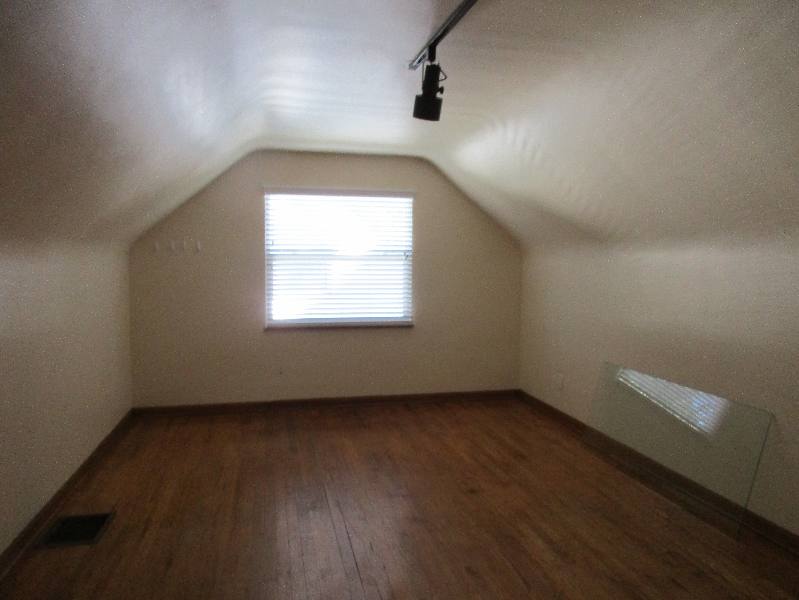 House for rent at 2149 Wesleyan Dr, Columbus, OH 43221