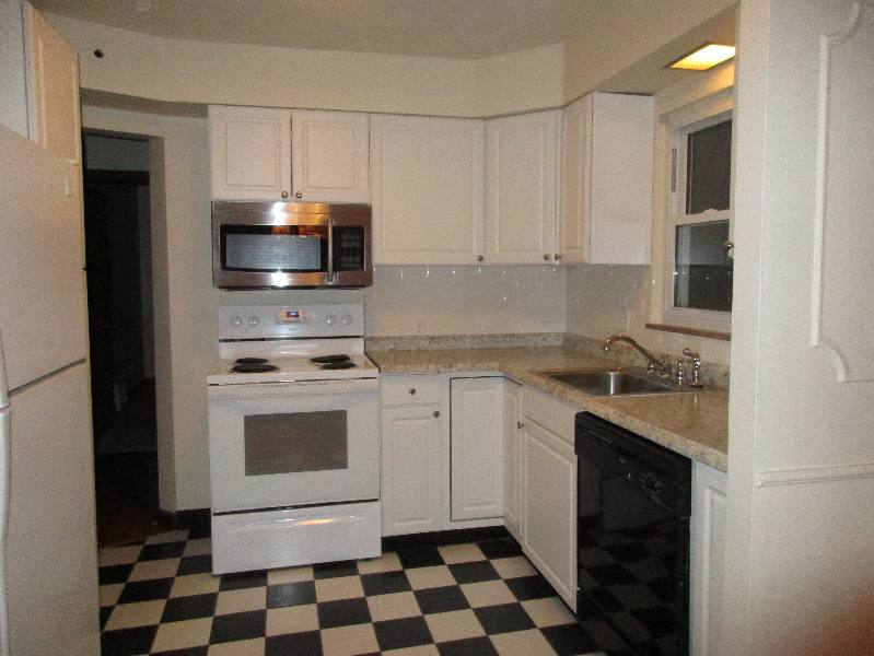 House for rent at 2149 Wesleyan Dr, Columbus, OH 43221