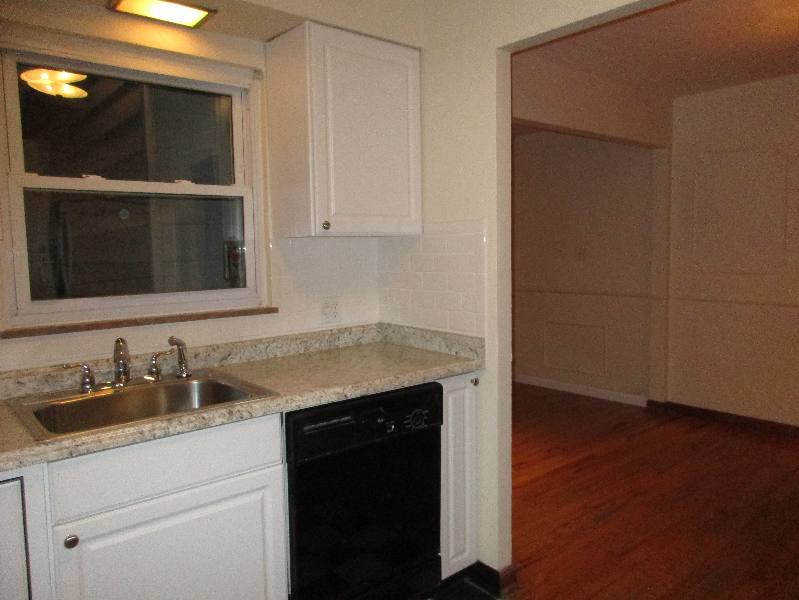 House for rent at 2149 Wesleyan Dr, Columbus, OH 43221