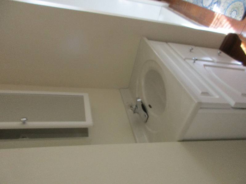 House for rent at 2149 Wesleyan Dr, Columbus, OH 43221