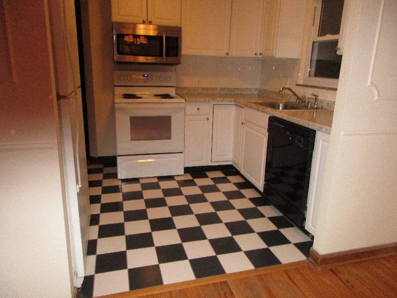 House for rent at 2149 Wesleyan Dr, Columbus, OH 43221