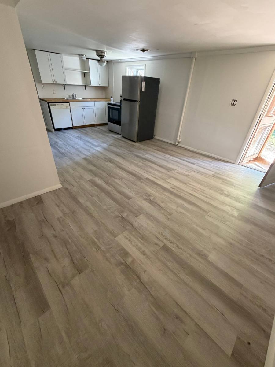 Apartment for rent at 603 Locust Ave #B, Charlottesville, VA 22902