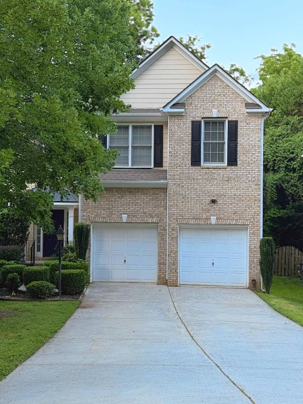 House for rent at 2124 Sablewood Dr, Charlotte, NC 28205