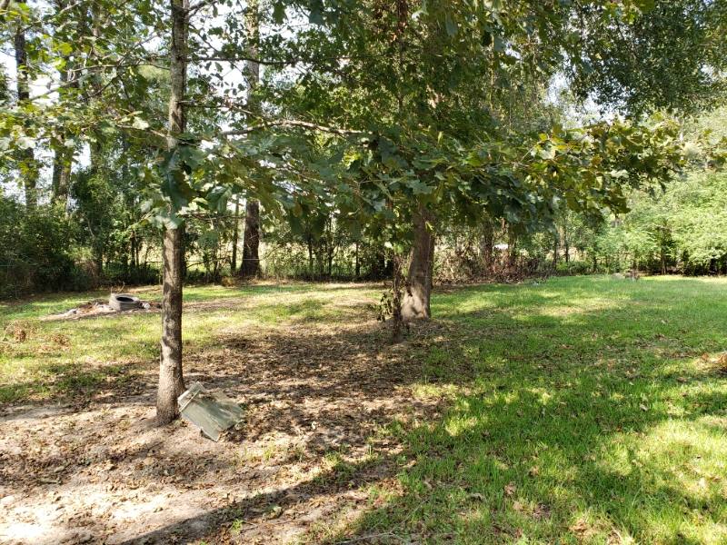 House for rent at 621 Paradise Rd, Ball, LA 71405