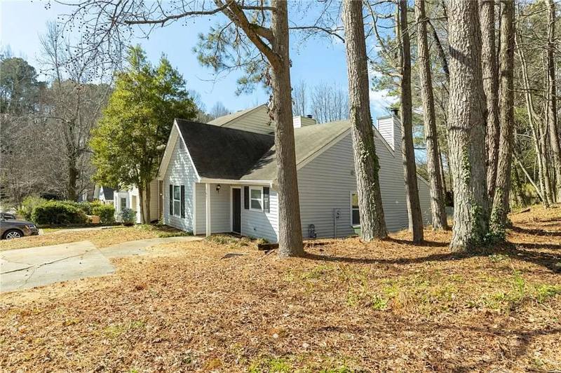 Townhouse for rent at 2007 Jebs Court NW, Kennesaw, GA 30144
