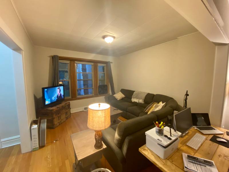 Apartment for rent at 2221 W School St, Chicago, IL 60618