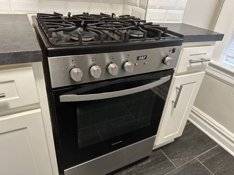 Apartment for rent at 18 Kenginston Ave #18, Jersey City, NJ 07304