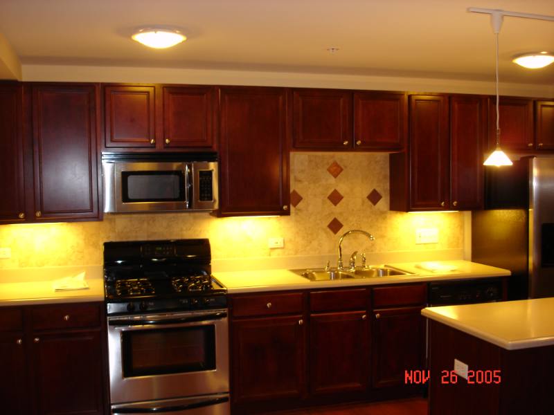 Apartment for rent at 8000 Kilpatrick Ave #2A, Skokie, IL 60076
