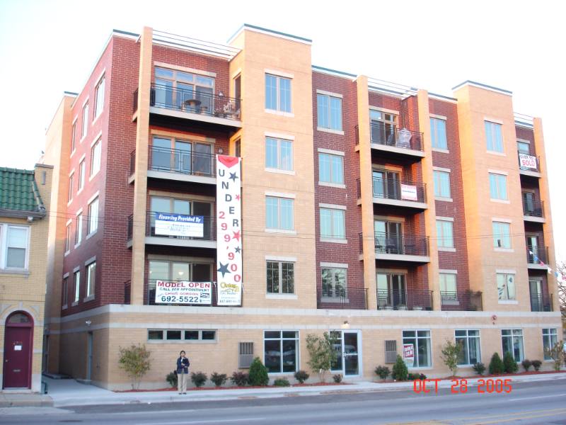 Apartment for rent at 8000 Kilpatrick Ave #2A, Skokie, IL 60076