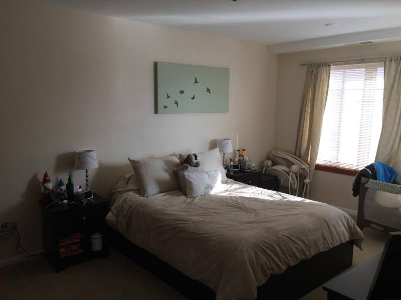 Apartment for rent at 8000 Kilpatrick Ave #2A, Skokie, IL 60076