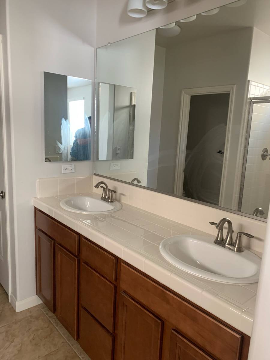 House for rent at 14708 Checkerbloom Dr, Bakersfield, CA 93314