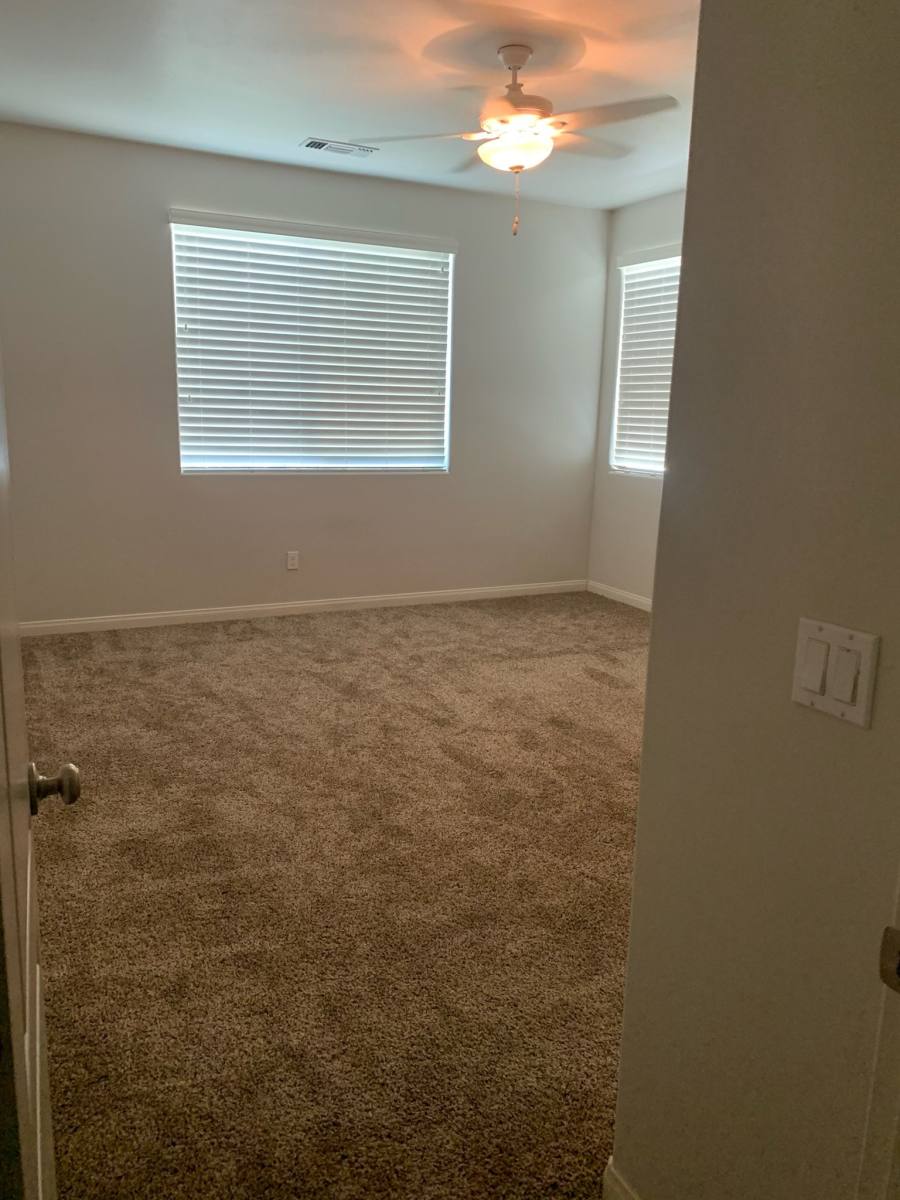 House for rent at 14708 Checkerbloom Dr, Bakersfield, CA 93314