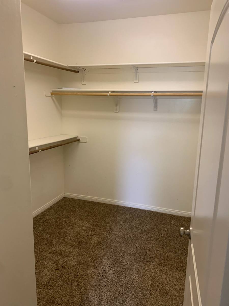 House for rent at 14708 Checkerbloom Dr, Bakersfield, CA 93314