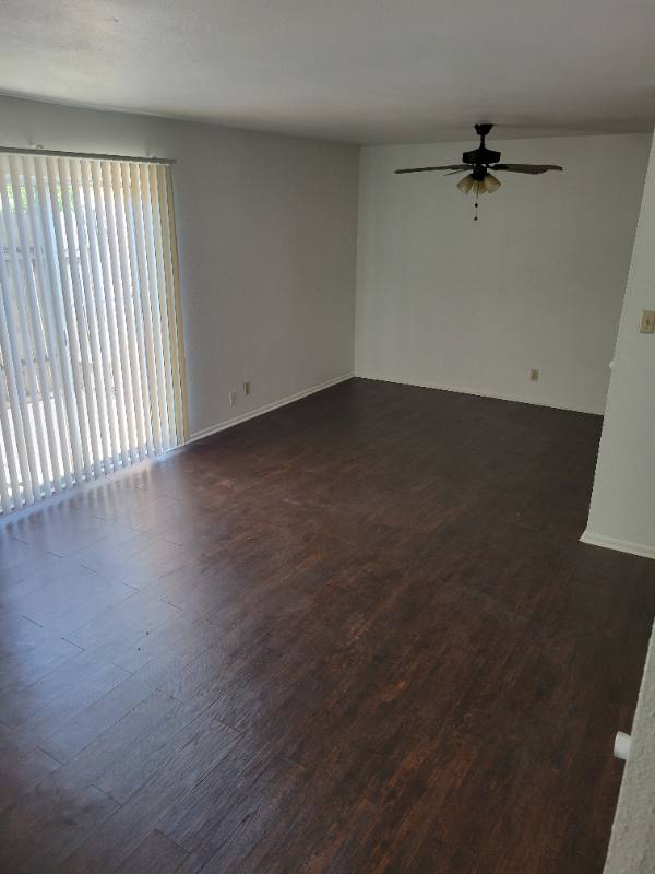 Townhouse for rent at 207 Sprucewood #B, San Antonio, TX 78216