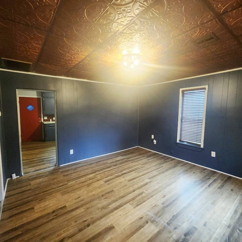 House for rent at 415 S 5th St, Chickasha, OK 73018