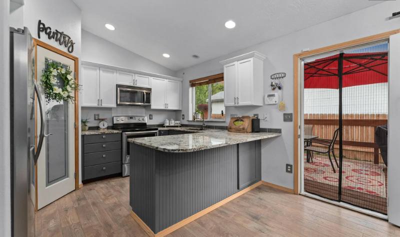 House for rent at 1043 NW Kloe St, Mountain Home, ID 83647