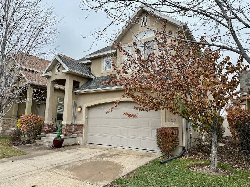 House for rent at 927 E Montana Vista Lane, Salt Lake City, UT 84124