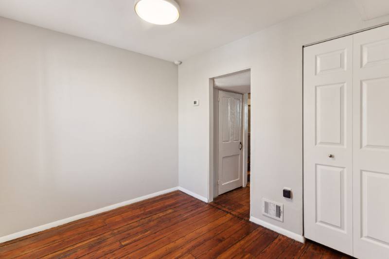 Townhouse for rent at 304 Sears St, Philadelphia, PA 19147
