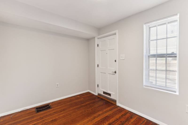 Townhouse for rent at 304 Sears St, Philadelphia, PA 19147
