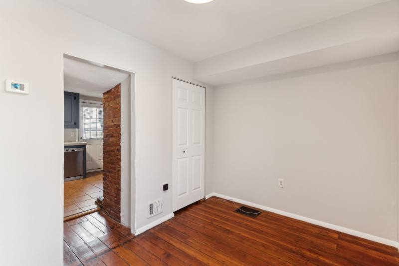 Townhouse for rent at 304 Sears St, Philadelphia, PA 19147