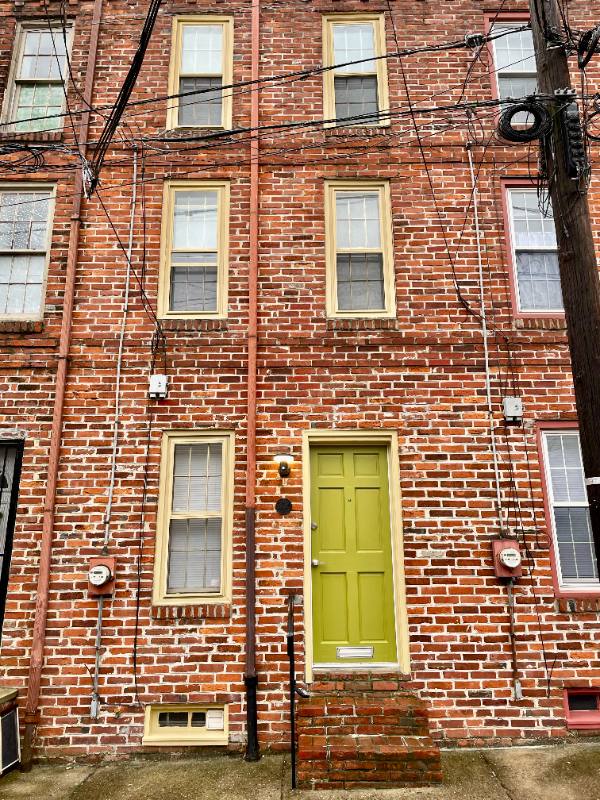 Townhouse for rent at 304 Sears St, Philadelphia, PA 19147
