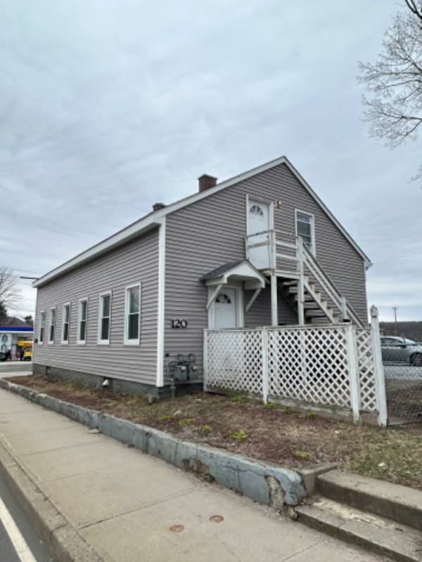 Apartment for rent at 120 Main St #2, Willimantic, CT 06226