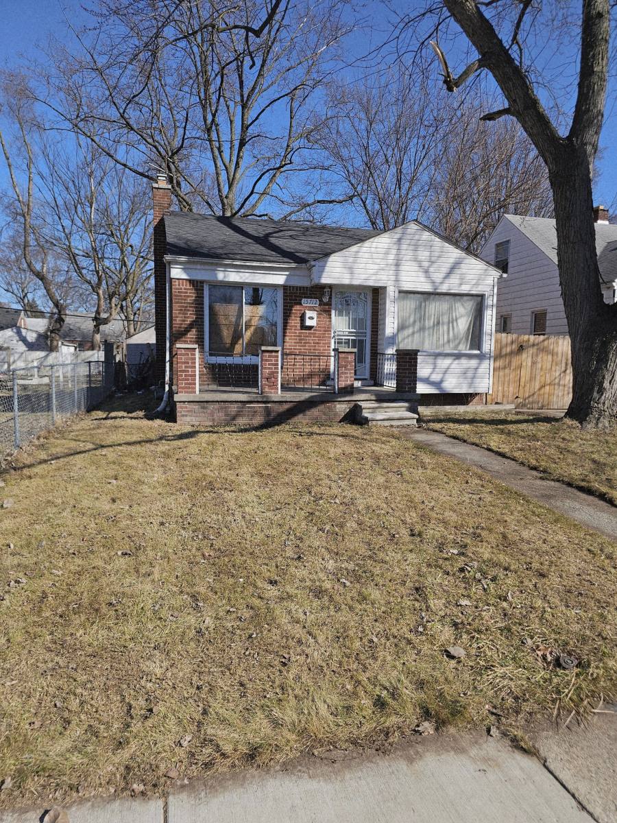 House for rent at 15712 Evergreen Rd, Detroit, MI 48223