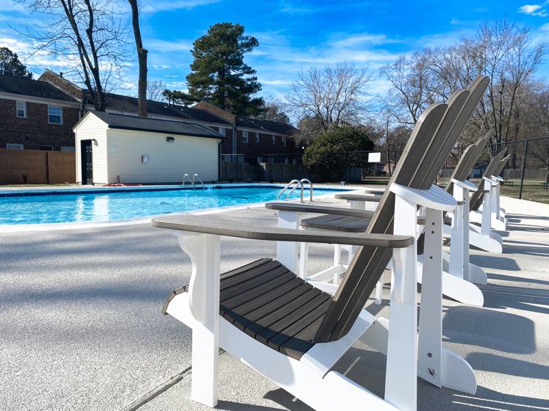 Apartment for rent at 372 Beechmont Dr, Newport News, VA 23608