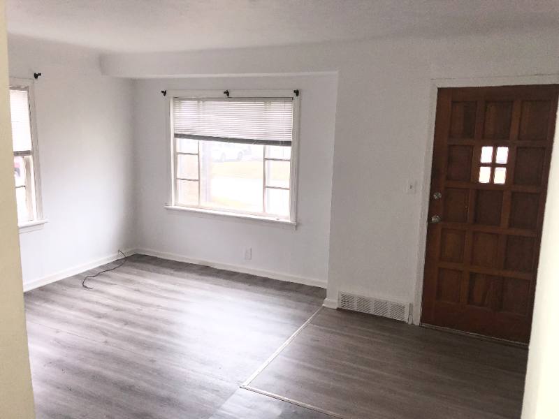 House for rent at 3153 W Mott Ave, Flint, MI 48504