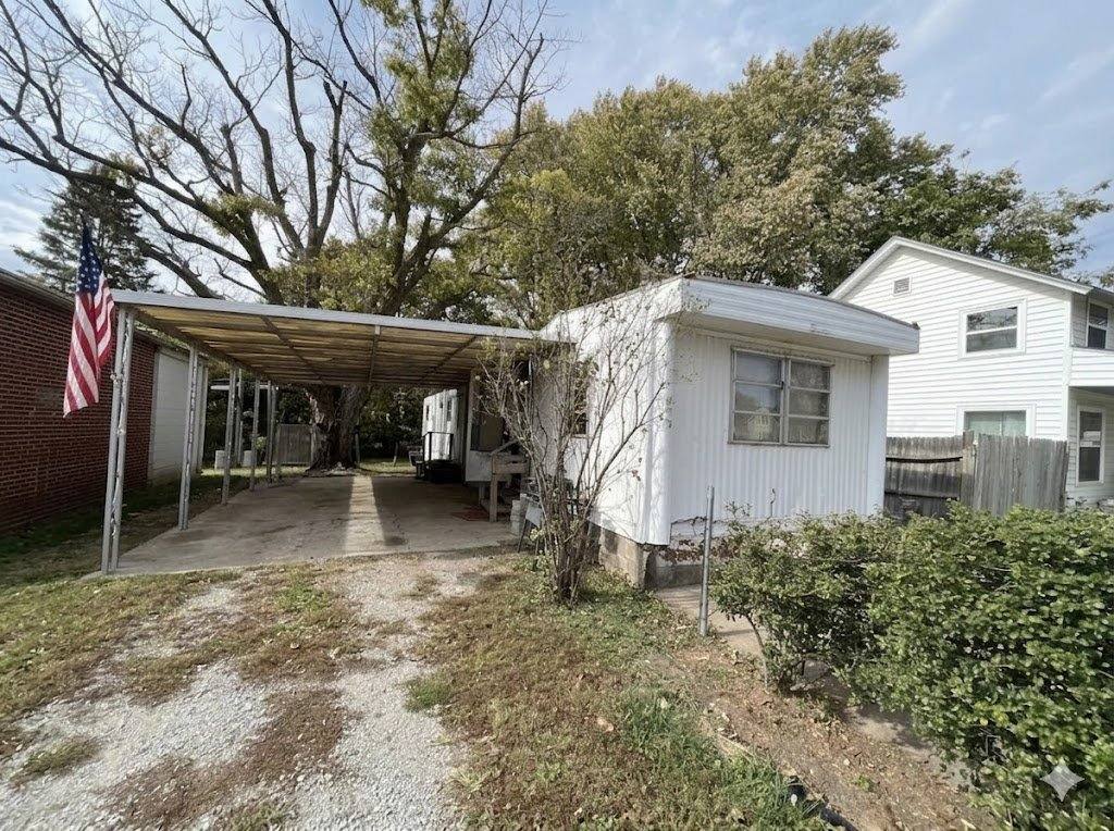 House for rent at 625 Main St #1, Tabor, IA 51653