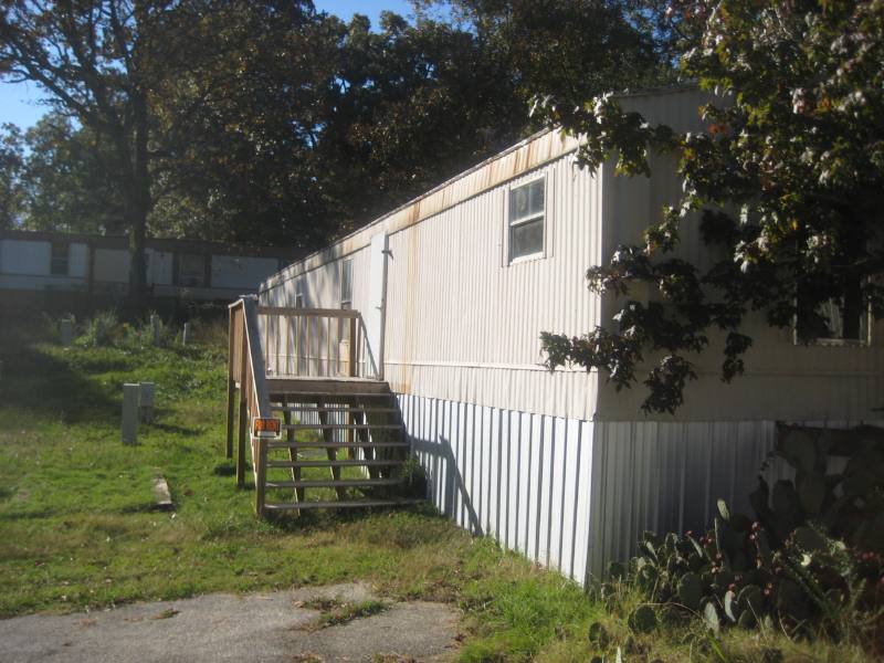 Apartment for rent at 924 W 49THE St #11, Anniston, AL 36206