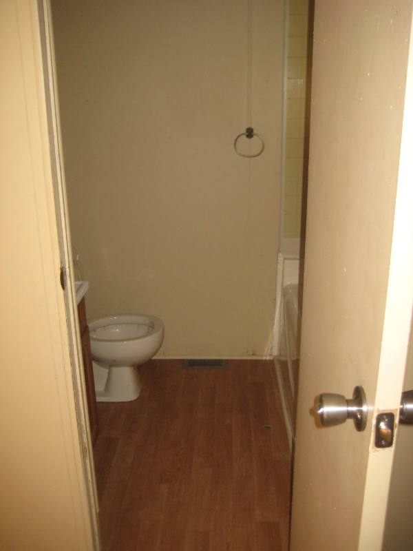 Apartment for rent at 924 W 49THE St #11, Anniston, AL 36206