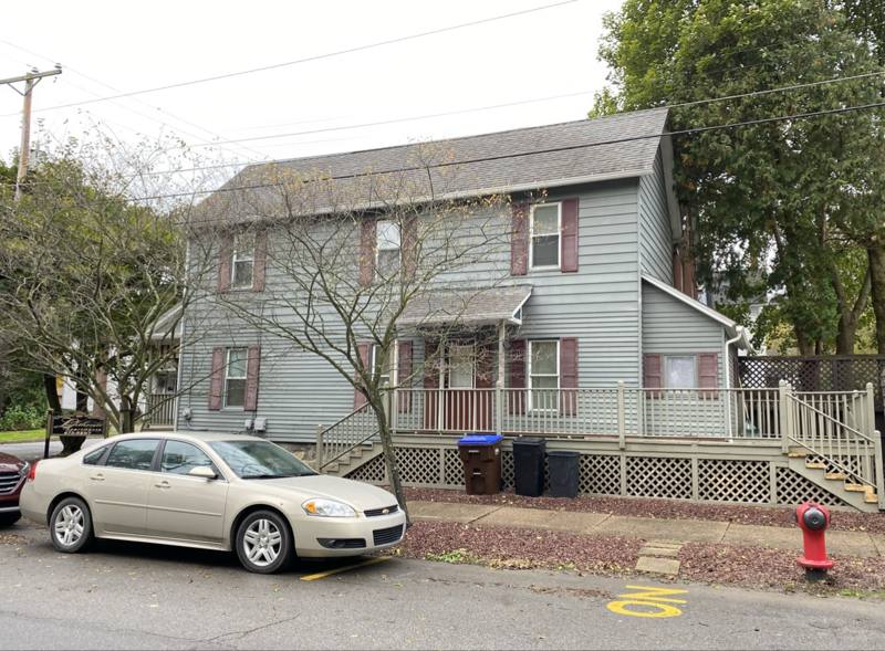 House for rent at 202 11th St, Franklin, PA 16323