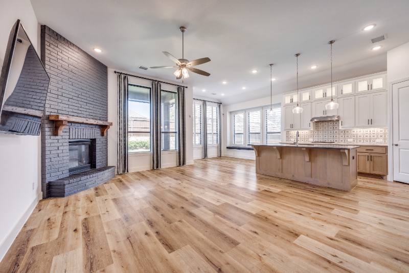 House for rent at 914 Songbid Lane, Sherman, TX 75092