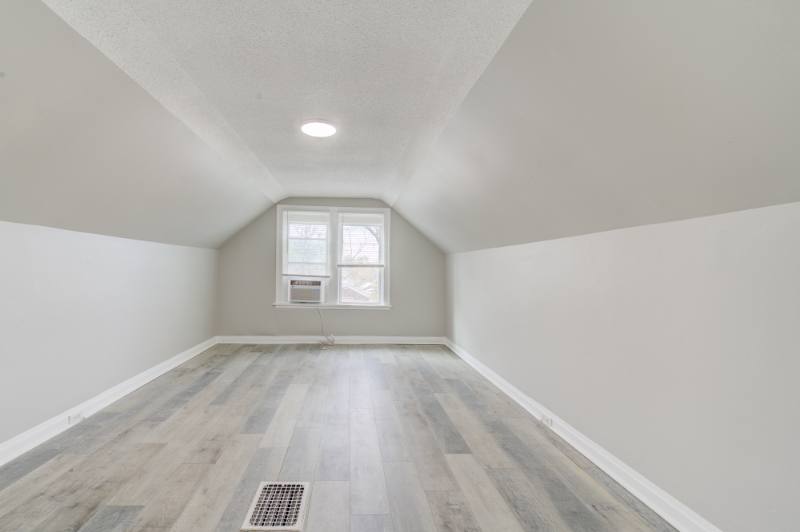 House for rent at 6024 Lucille Ave #MARKETING, Saint Louis, MO 63136