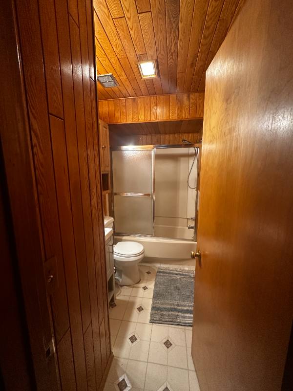 House for rent at 3615 Berkeley Dr, Toledo, OH 43612