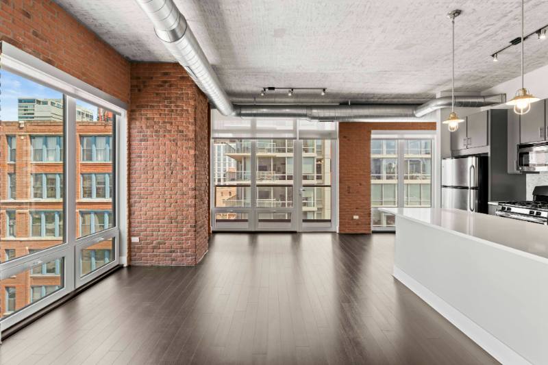 Apartment for rent at 877 S Clark St, Chicago, IL 60605