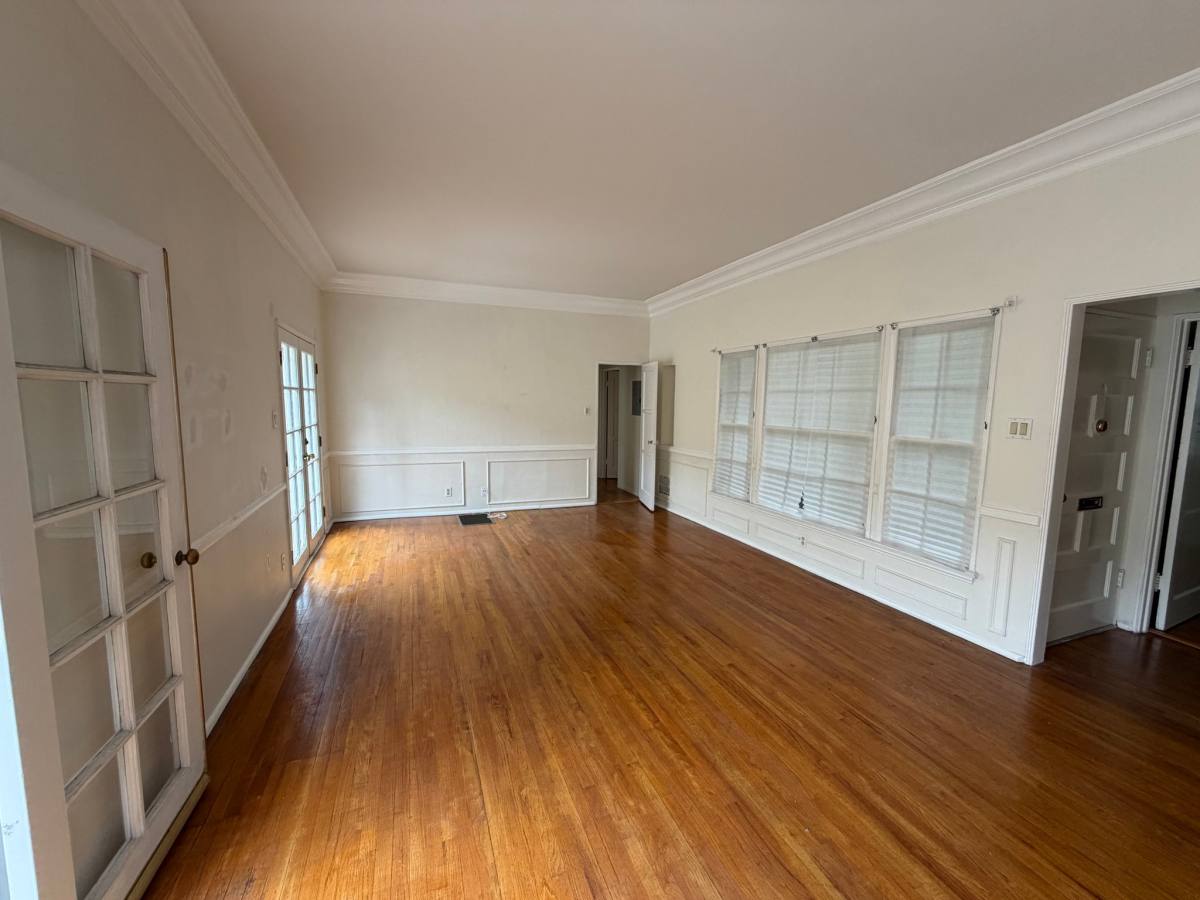 Apartment for rent at 9969 Robbins Dr #NA, Beverly Hills, CA 90212