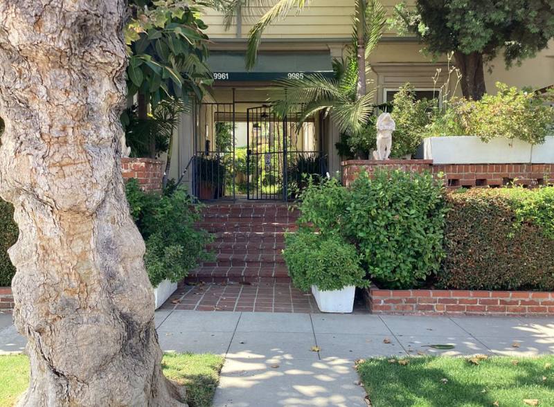 Apartment for rent at 9969 Robbins Dr #NA, Beverly Hills, CA 90212