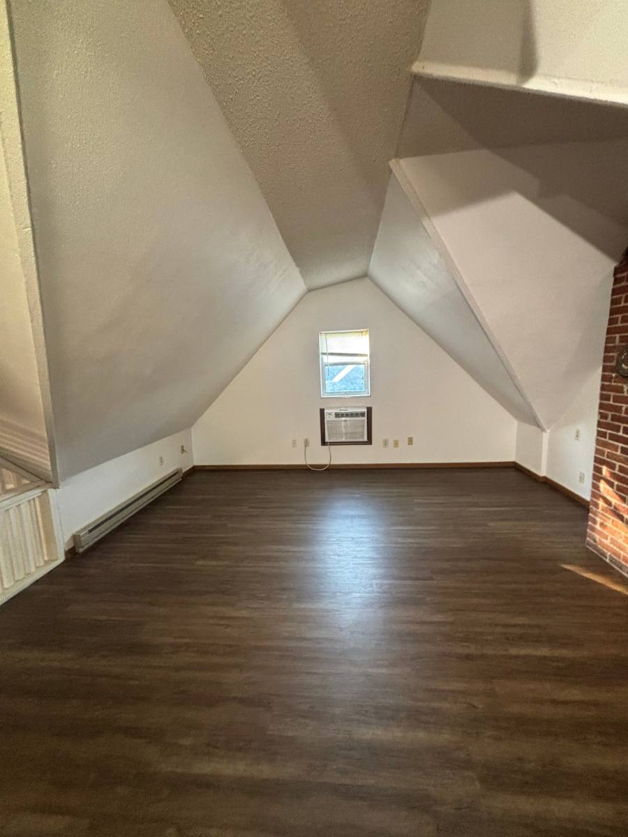 Apartment for rent at 1605 N Main St #B, Edwardsville, IL 62025