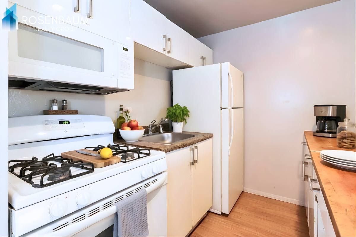 Apartment for rent at 770 N Dodge Blvd, Tucson, AZ 85716