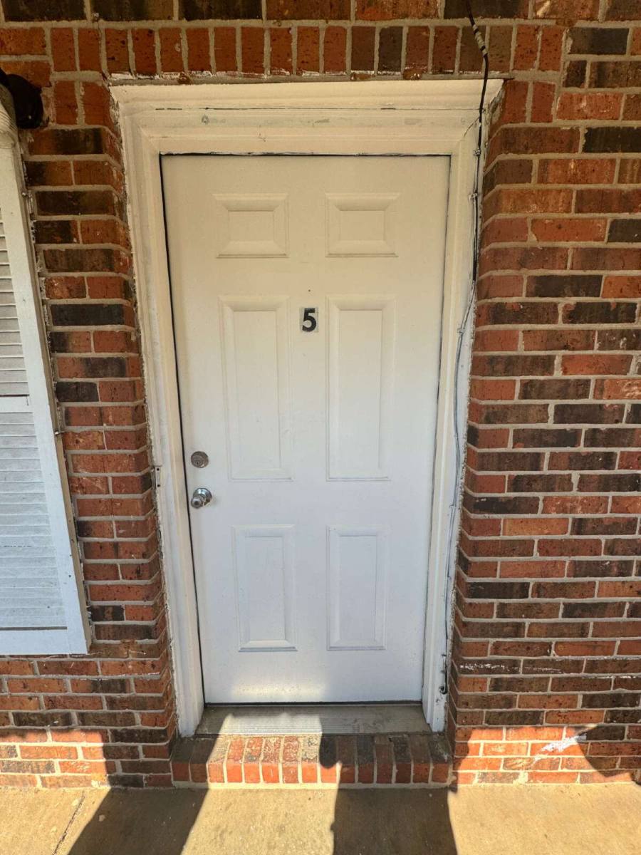 House for rent at 205 Daniels St, Midland City, AL 36350