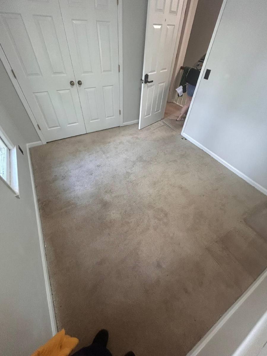 Apartment for rent at 420 Andros Dr Room, Fayetteville, NC 28314