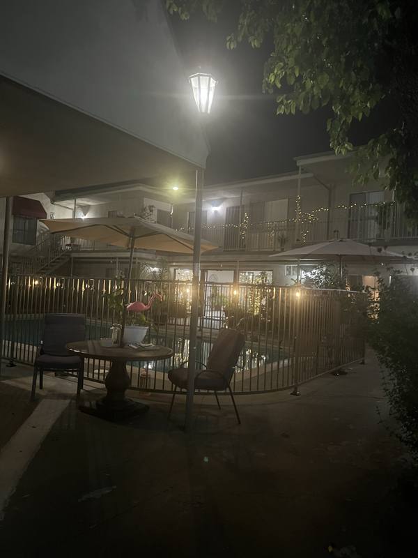 Apartment for rent at 20880 Ventura Blvd #11, Woodland Hills, CA 91364