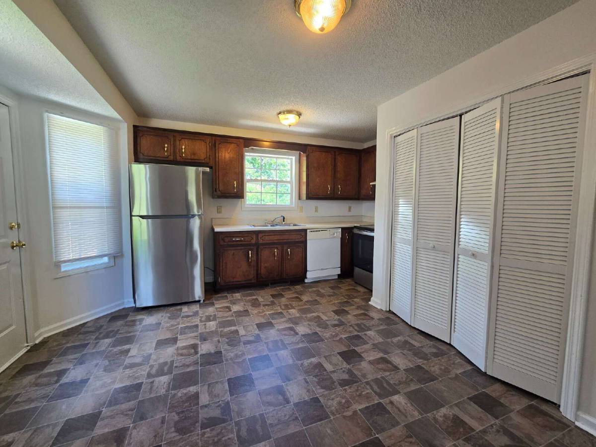 House for rent at 2408 N Ford St, Clarksville, TN 37042