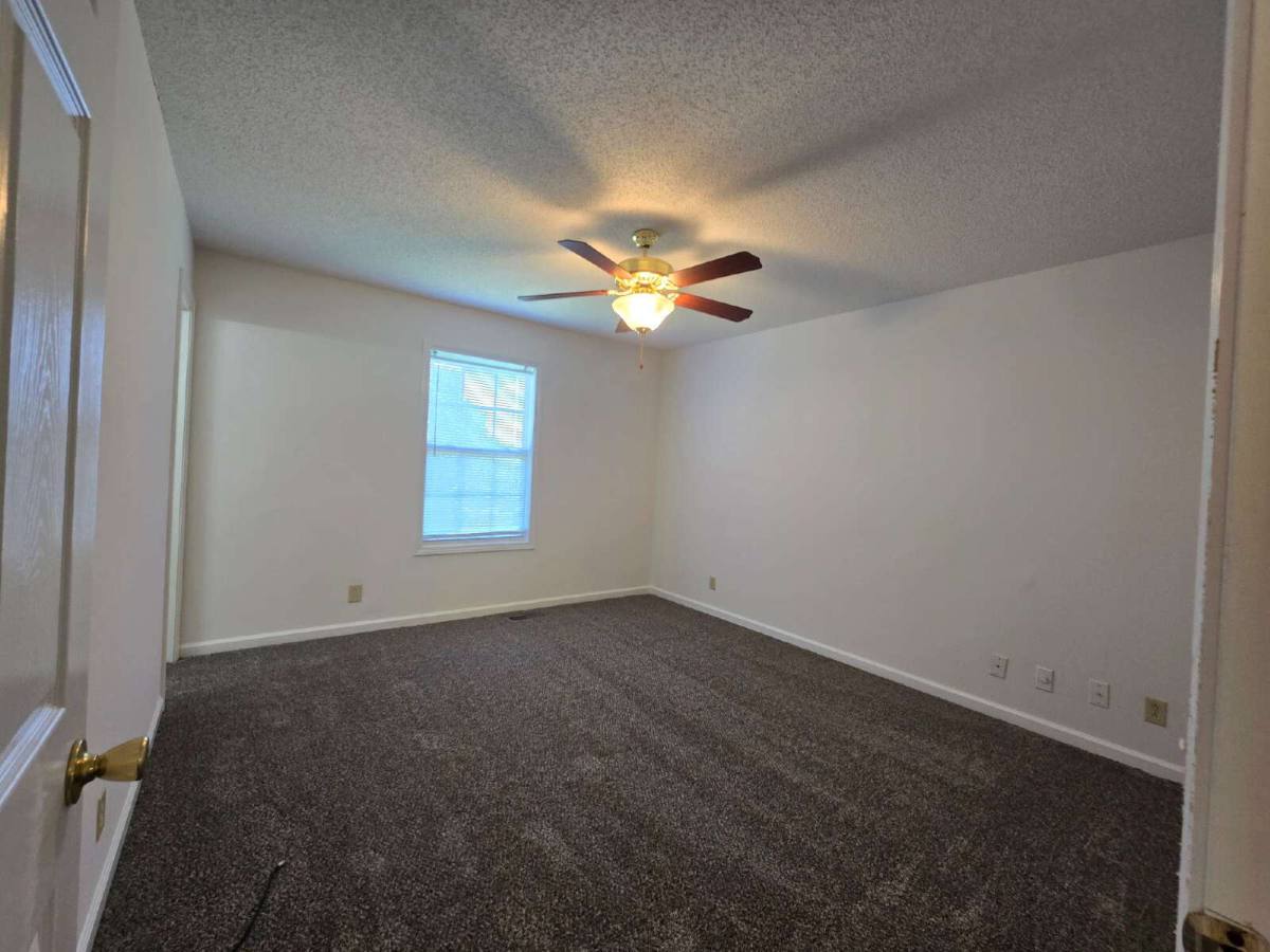 House for rent at 2408 N Ford St, Clarksville, TN 37042