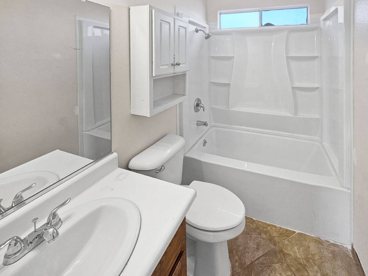 Apartment for rent at 201 N Alvord E, Ridgecrest, CA 93555