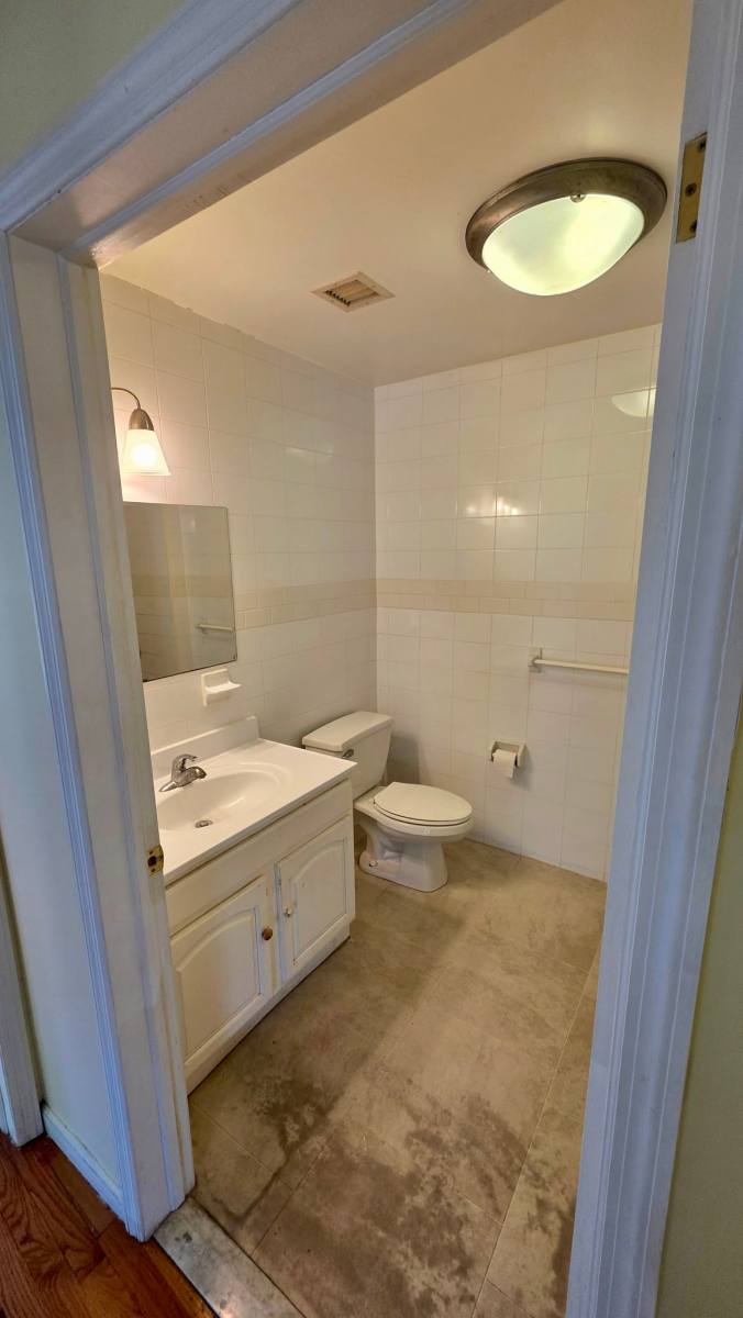 Apartment for rent at 16 Franklin St #404 B2-800, Norwich, CT 06360
