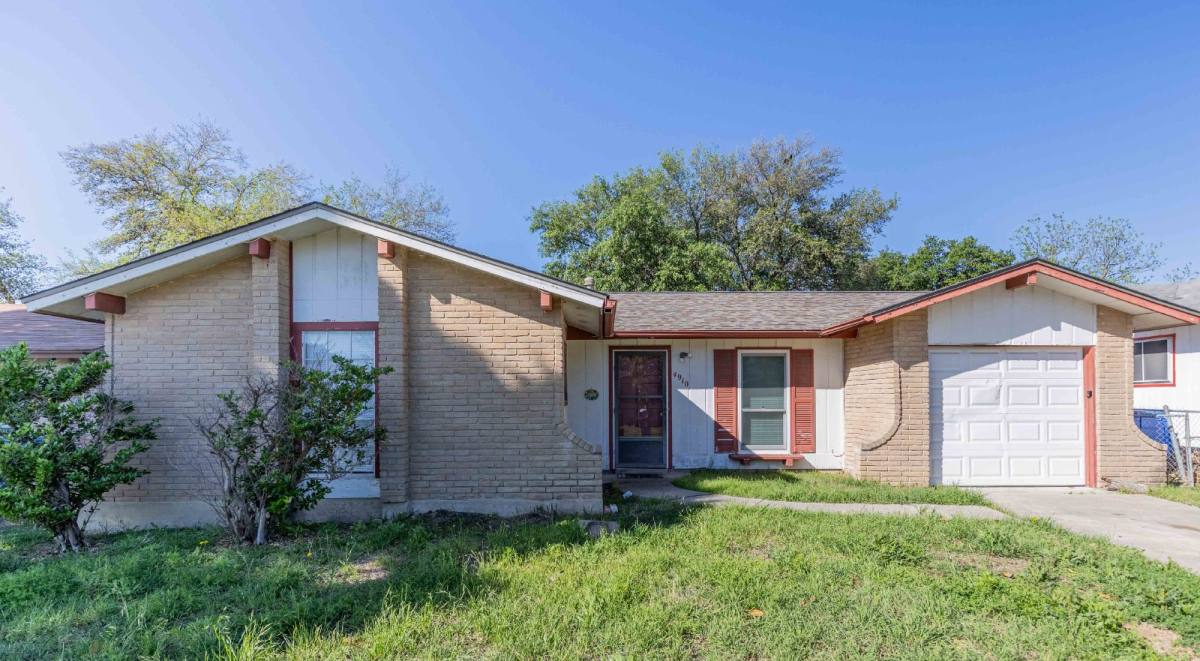 House for rent at 4910 Tennyson Dr, San Antonio, TX 78217