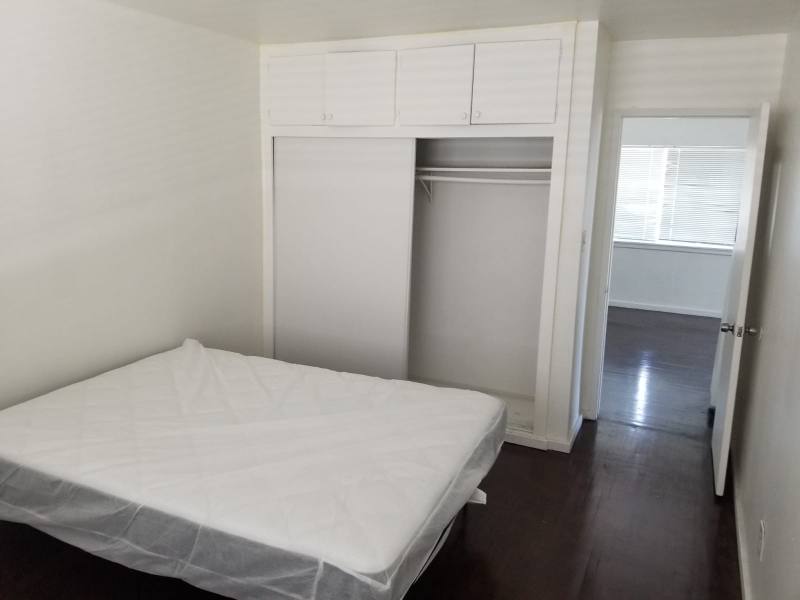 Apartment for rent at 14811 Vanowen St #3, Van Nuys, CA 91405